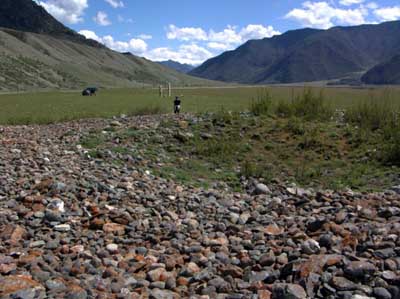 Курган возле оленных камней за селом Иня. (© Ганжа Константин || panoramio.com)